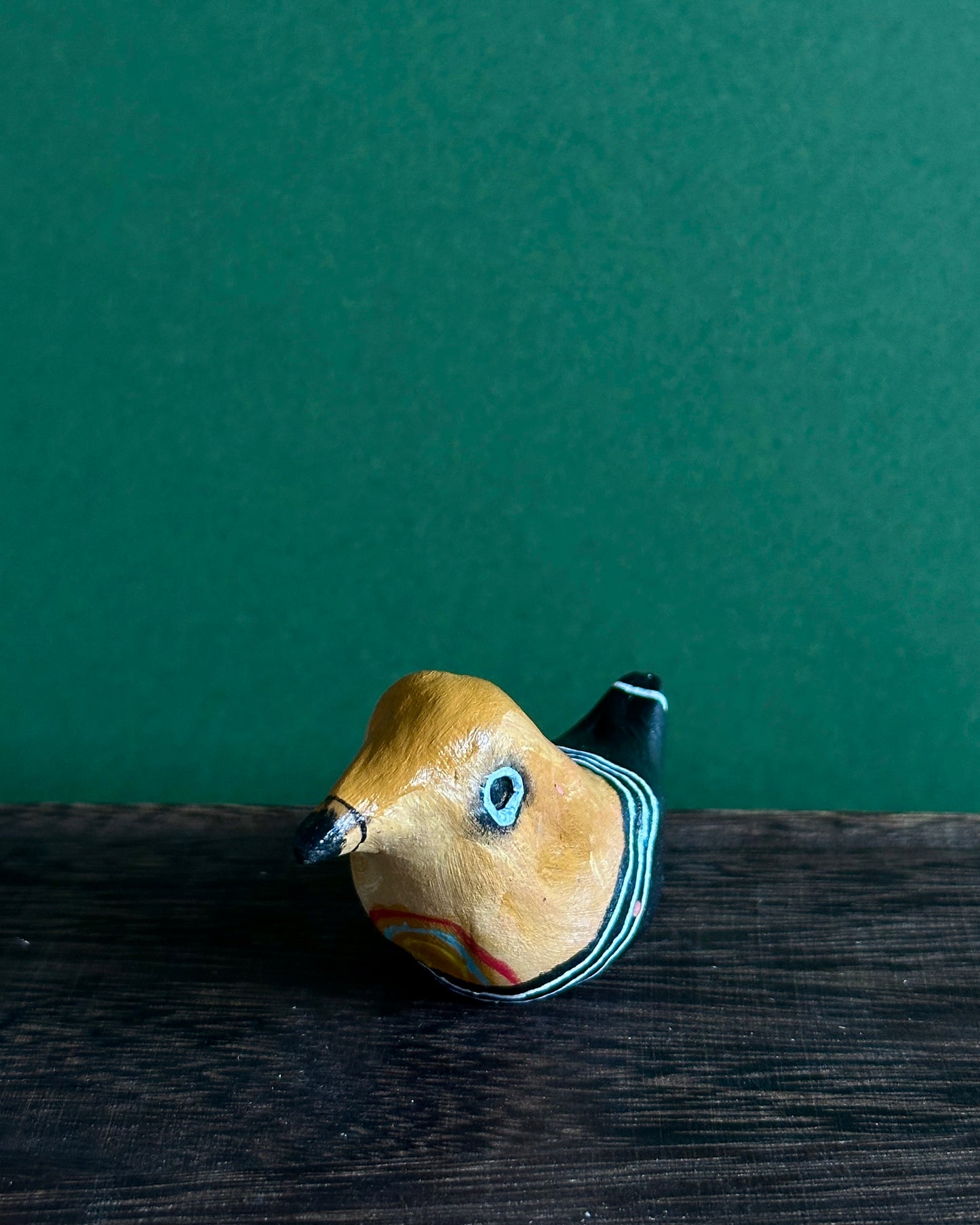 Restless singing Ally