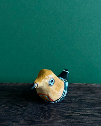 Restless singing Ally