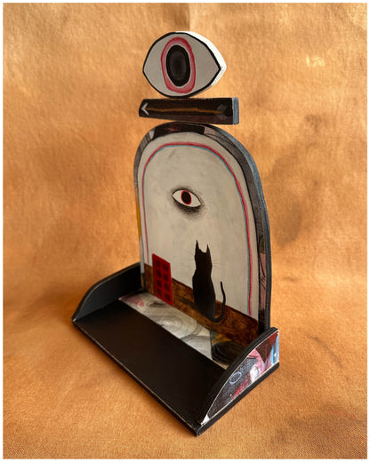 An altar for small and important things