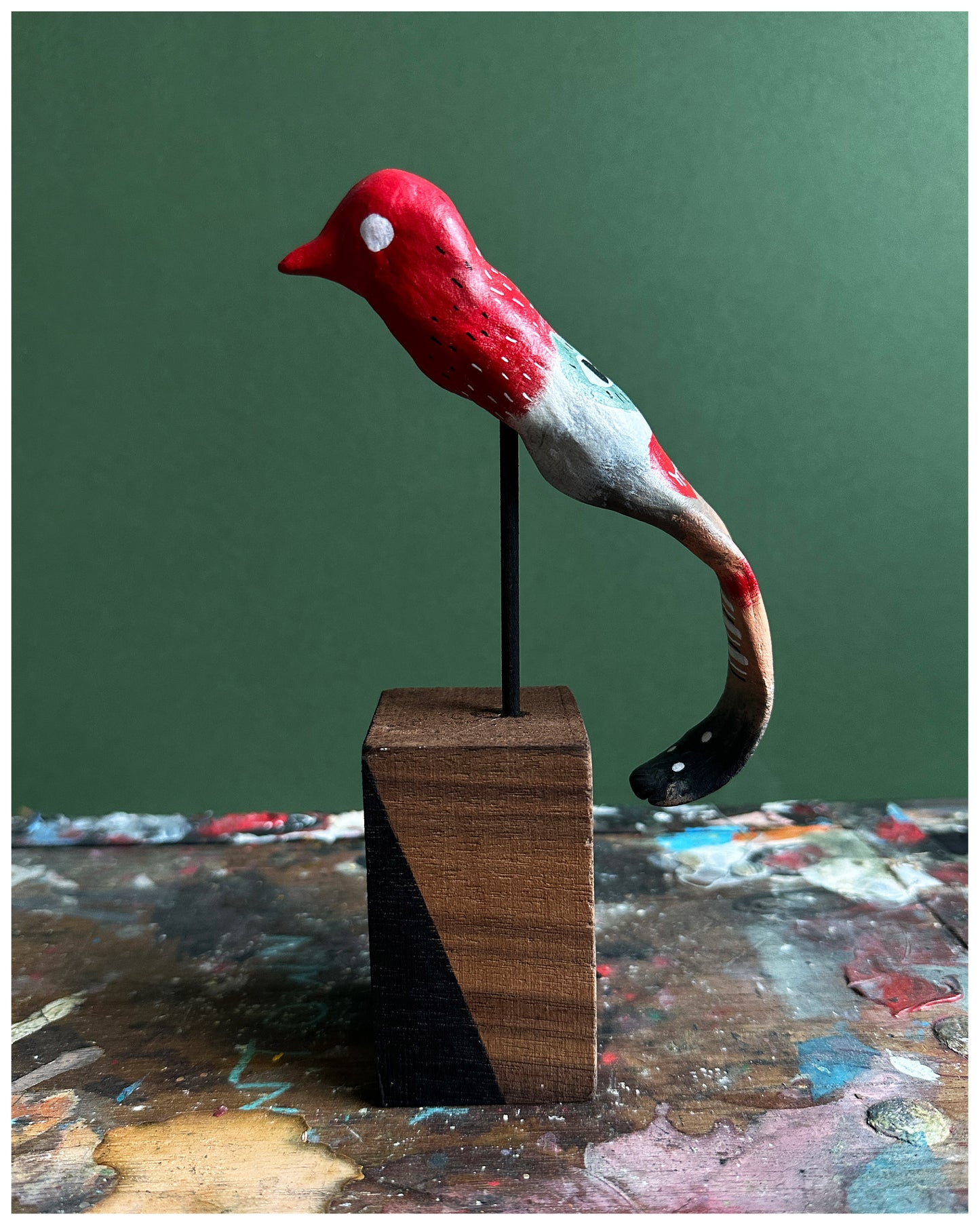 Sight seeing scarf tail